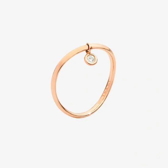 Anello Essentials in oro rosa 9K con 1 diamante